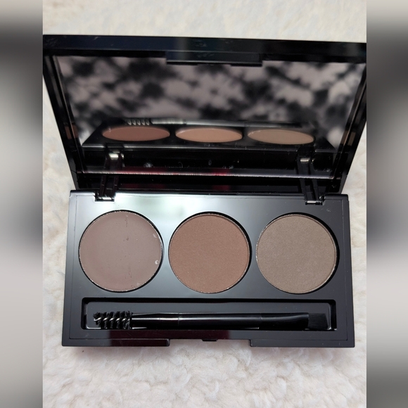 NIB Evagarden Eyebrow Perfect Kit - Picture 3 of 7